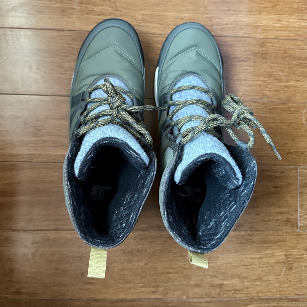 Sorel Women Whitney II Winter Boots, Size: 9.5, Color: Green, Great Condition - Picture 9 of 12